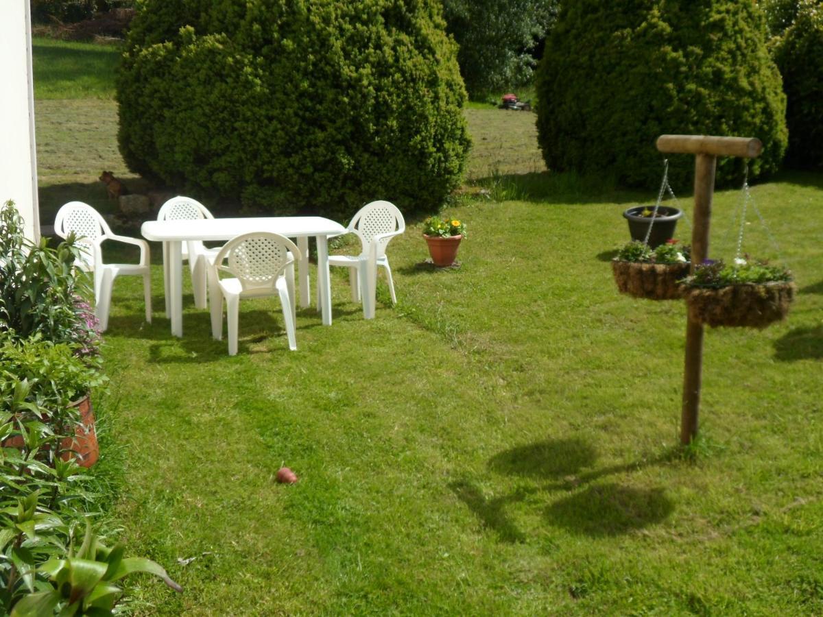 Riverside Bed And Breakfast Huelgoat Εξωτερικό φωτογραφία